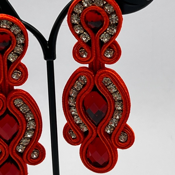 Romantic Red Elegant Dangle Earrings - Soutache Wedding Earrings - Glam Earrings - Picture 8 of 10